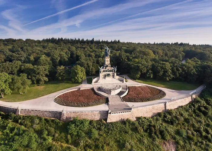 Апартаменти Zum Malerwinkel - Ruedesheim Рюдесгайм-ам-Райн