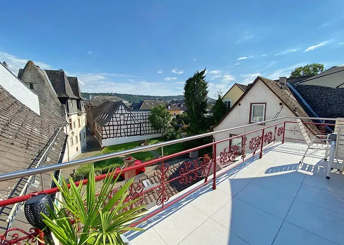 Апартаменти Zum Malerwinkel - Ruedesheim Рюдесгайм-ам-Райн