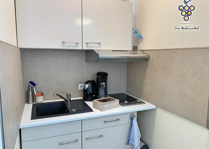 Zum Malerwinkel - Ruedesheim * Rüdesheim am Rhein