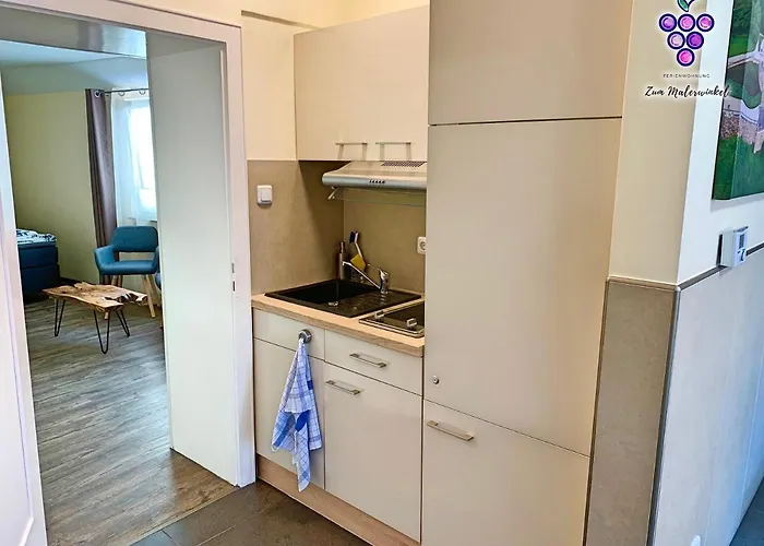 Zum Malerwinkel - Ruedesheim * Рюдесгайм-ам-Райн